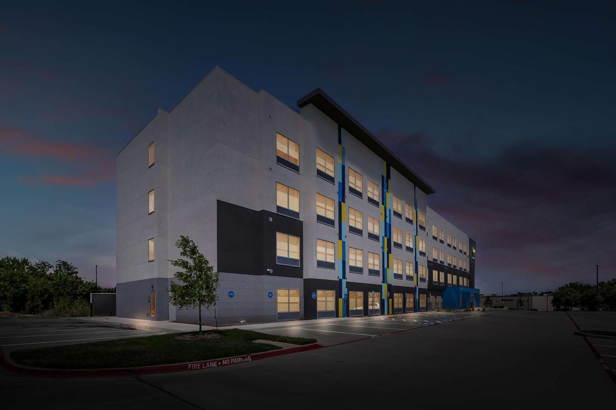 Hotel Tru By Hilton Plano Hwy 75 Esterno foto