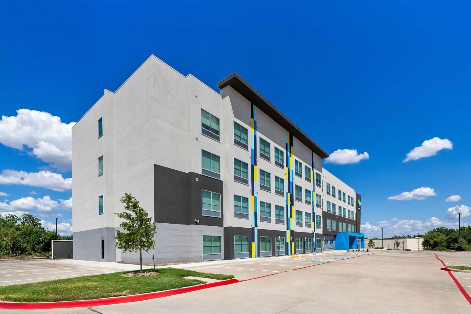 Hotel Tru By Hilton Plano Hwy 75 Esterno foto